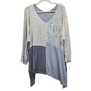 NWT Democracy Womens XL Gray Colorblock Lace Patchwork Tunic Top Flaw Bohemian